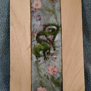 7 3/4 x 11 3/4 Resin & Oak Cutting Board